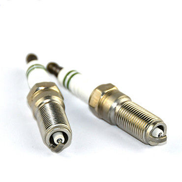 Enchufes de chispas de iridio M14 * 1.25 hilo 90919-01233 90919-01253 para Toyota Infiniti Mazda Subaru