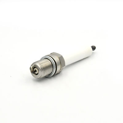 Equivalente de la bujía del generador del OEM a RB77WPCC KB77WPCC FB77WPCC