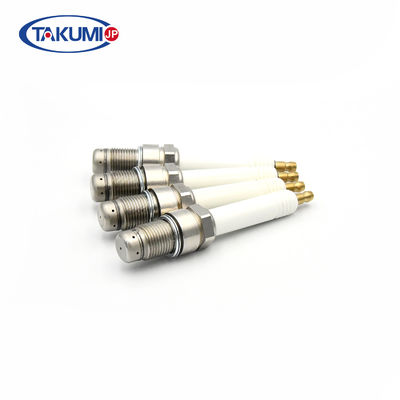 La bujía auténtica de F6RTC substituye el tipo enchufe del resistor de B6RETC